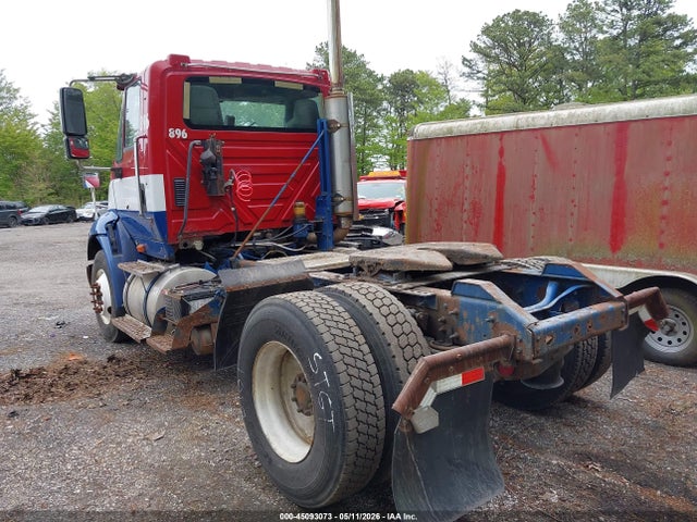 Продажа на аукционе авто 2006 International 8000 8600, vin: 1HSHWAHN46J338258, номер лота: 45093073