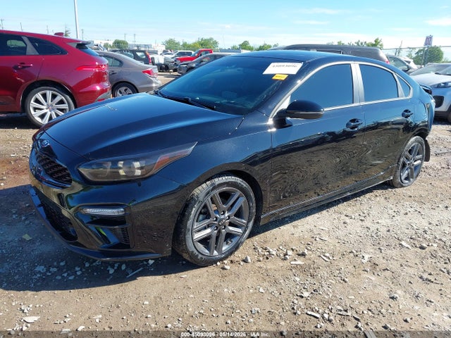 45093096 :رقم المزاد ، 3KPF34AD1ME403136 vin ، 2021 Kia Forte Gt-line مزاد بيع