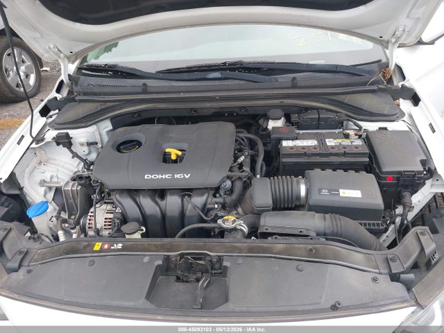 Продажа на аукционе авто 2018 Hyundai Elantra Sel, vin: 5NPD84LF3JH251651, номер лота: 45093103
