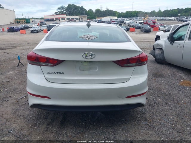 Продажа на аукционе авто 2018 Hyundai Elantra Sel, vin: 5NPD84LF3JH251651, номер лота: 45093103