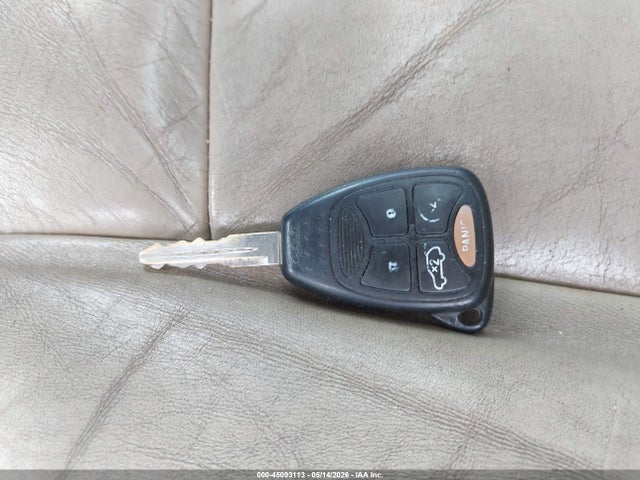 45093113 :رقم المزاد ، 1B3BD2FG2BN554094 vin ، 2011 Dodge Avenger Lux مزاد بيع