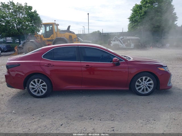 4T1C11AK9MU409124 Toyota CAMRY LE