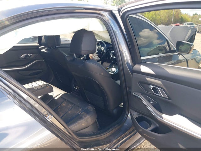 BMW 330i Xdrive 2019 WBA5R7C56KAJ86858 Image 8