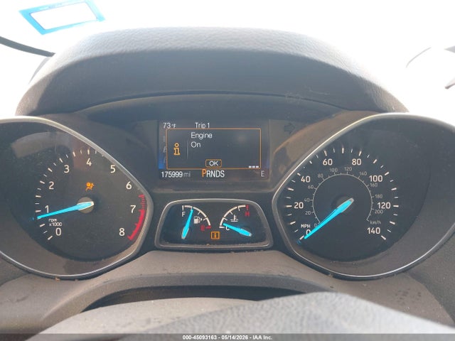 45093163 :رقم المزاد ، 1FMCU0GD3HUD85905 vin ، 2017 Ford Escape Se مزاد بيع