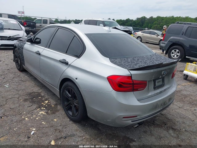 2016 Bmw 328i მანქანა იყიდება აუქციონზე, vin: WBA8E9G51GNU28261, აუქციონის ნომერი: 45093168