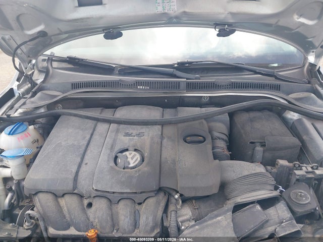 45093209 :رقم المزاد ، 3VWDX7AJXBM112962 vin ، 2011 Volkswagen Jetta 2.5l Se مزاد بيع