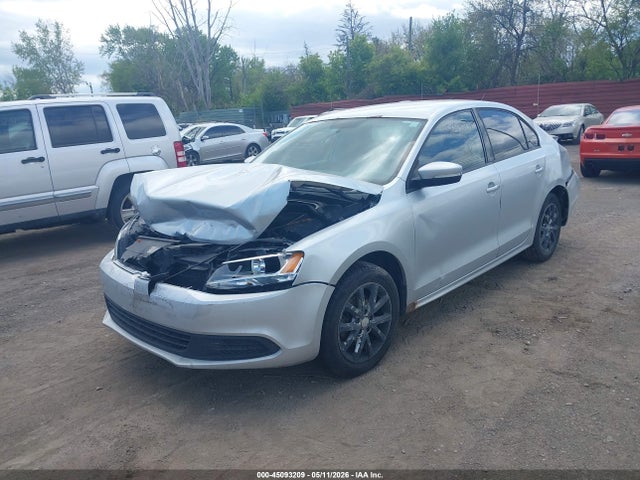 45093209 :رقم المزاد ، 3VWDX7AJXBM112962 vin ، 2011 Volkswagen Jetta 2.5l Se مزاد بيع