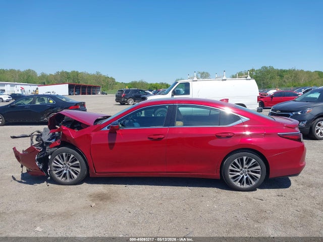 45093217 :رقم المزاد ، 58ADZ1B11MU108004 vin ، 2021 Lexus Es 350 مزاد بيع