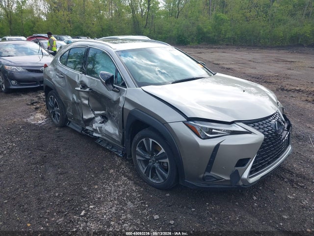 45093236 :رقم المزاد ، JTHP9JBH0M2040357 vin ، 2021 Lexus Ux 250h مزاد بيع
