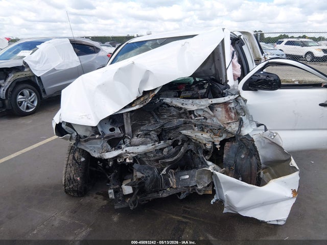 Aukcja sprzedaży 2015 Toyota Tacoma, vin: 5TFTX4CN2FX055671, numer aukcji: 45093242