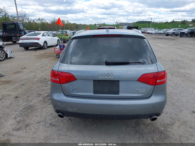 45093248 :رقم المزاد ، WAUWFAFL1BA035947 vin ، 2011 Audi A4 2.0t Premium مزاد بيع