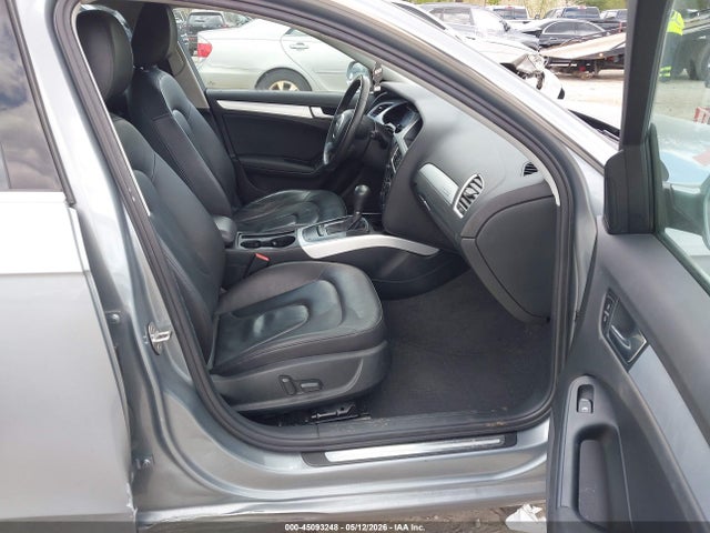 45093248 :رقم المزاد ، WAUWFAFL1BA035947 vin ، 2011 Audi A4 2.0t Premium مزاد بيع