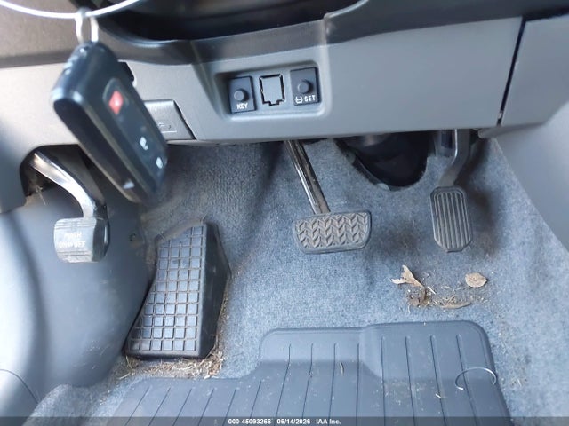 Продажа на аукционе авто 2008 Toyota Prius, vin: JTDKB20U483373716, номер лота: 45093266