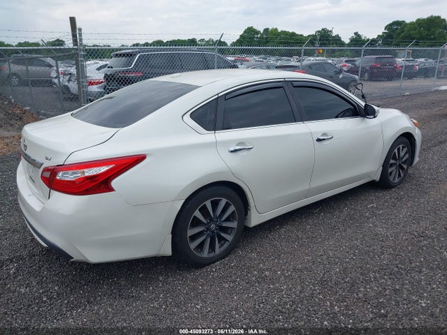 Aukcja sprzedaży 2017 Nissan Altima 2.5 Sv, vin: 1N4AL3AP0HC487693, numer aukcji: 45093273