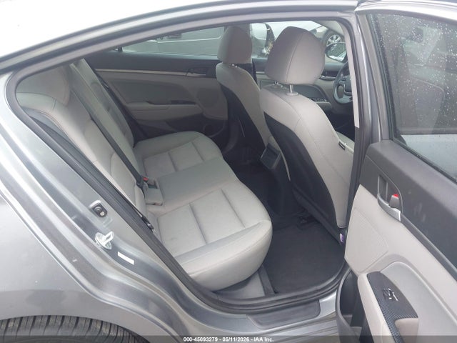 Продажа на аукционе авто 2017 Hyundai Elantra Se, vin: KMHD84LF4HU210411, номер лота: 45093279