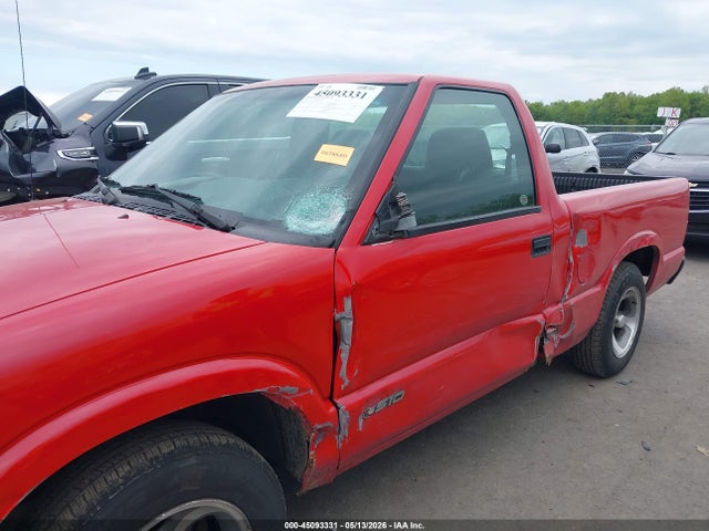 45093331 :رقم المزاد ، 1GCCS145328179285 vin ، 2002 Chevrolet S-10 مزاد بيع