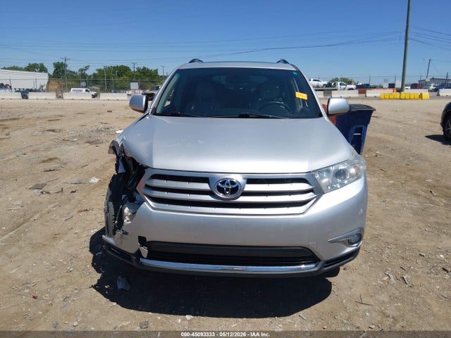 Продаж на аукціоні авто 2012 Toyota Highlander Se V6, vin: 5TDBK3EH9CS104734, номер лоту: 45093333
