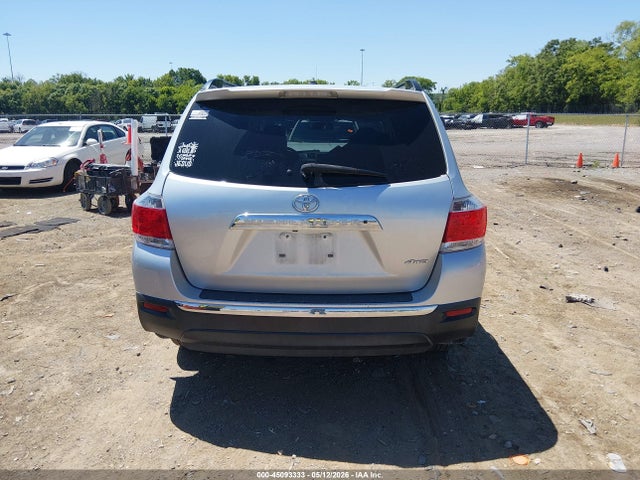 Продаж на аукціоні авто 2012 Toyota Highlander Se V6, vin: 5TDBK3EH9CS104734, номер лоту: 45093333