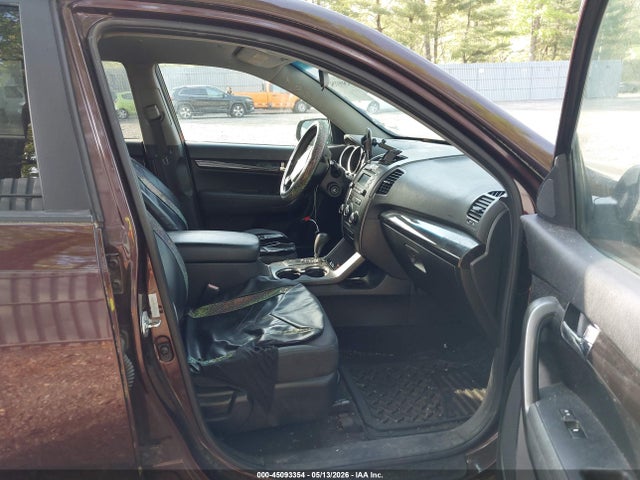 Продаж на аукціоні авто 2013 Kia Sorento Lx, vin: 5XYKT3A16DG377456, номер лоту: 45093354