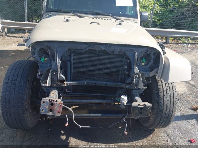 2017 Jeep Wrangler Unlimited Sahara 4x4 მანქანა იყიდება აუქციონზე, vin: 1C4HJWEG5HL694056, აუქციონის ნომერი: 45093399