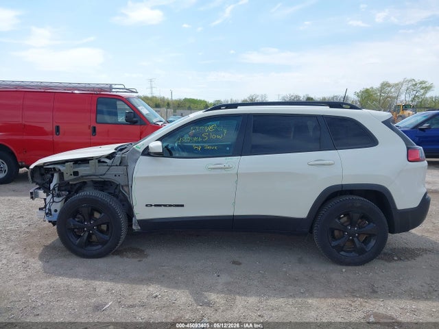2019 Jeep Cherokee Altitude 4x4 მანქანა იყიდება აუქციონზე, vin: 1C4PJMLB9KD359682, აუქციონის ნომერი: 45093405