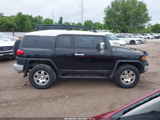 2008 Toyota Fj Cruiser მანქანა იყიდება აუქციონზე, vin: JTEBU11F68K046725, აუქციონის ნომერი: 45093446