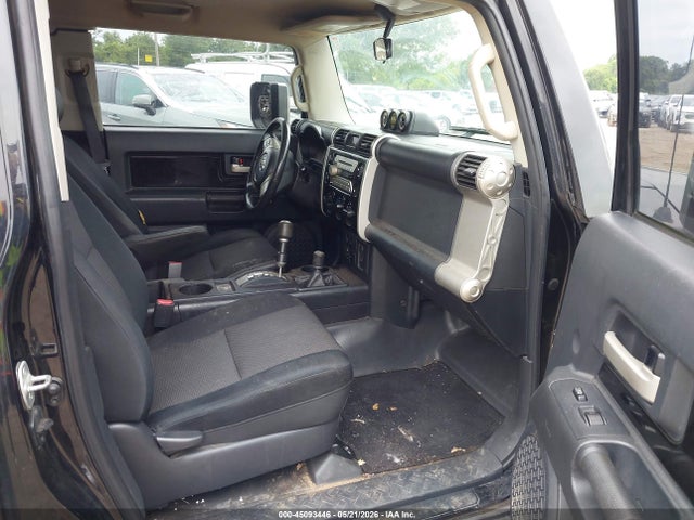 2008 Toyota Fj Cruiser მანქანა იყიდება აუქციონზე, vin: JTEBU11F68K046725, აუქციონის ნომერი: 45093446