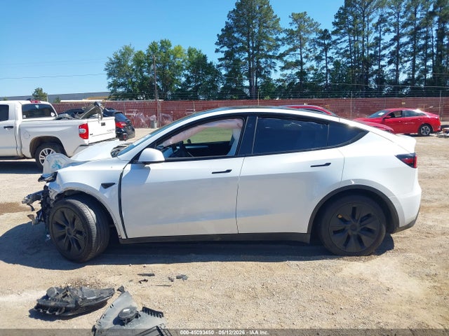 45093450 :رقم المزاد ، 7SAYGDED4RA334418 vin ، 2024 Tesla Model Y Long Range Single Motor Rear-wheel Drive/rwd مزاد بيع
