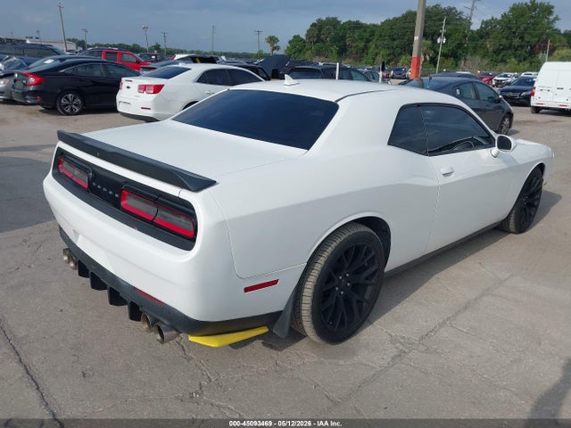 Продажа на аукционе авто 2015 Dodge Challenger R/t Scat Pack, vin: 2C3CDZFJ3FH720231, номер лота: 45093469