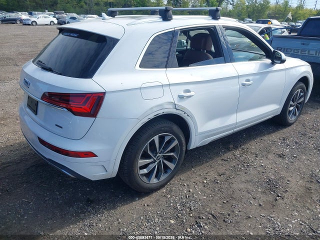 Продаж на аукціоні авто 2021 Audi Q5 Premium 45 Tfsi Quattro S Tronic, vin: WA1AAAFYXM2061560, номер лоту: 45093477