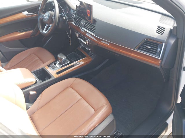 Продаж на аукціоні авто 2021 Audi Q5 Premium 45 Tfsi Quattro S Tronic, vin: WA1AAAFYXM2061560, номер лоту: 45093477