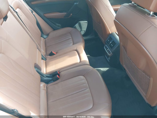 Продаж на аукціоні авто 2021 Audi Q5 Premium 45 Tfsi Quattro S Tronic, vin: WA1AAAFYXM2061560, номер лоту: 45093477