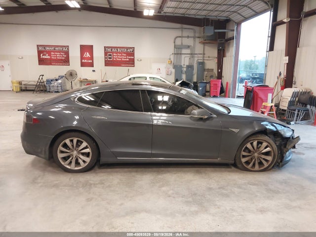 Tesla MODEL S 2016 5YJSA1E29GF123667 Image 12