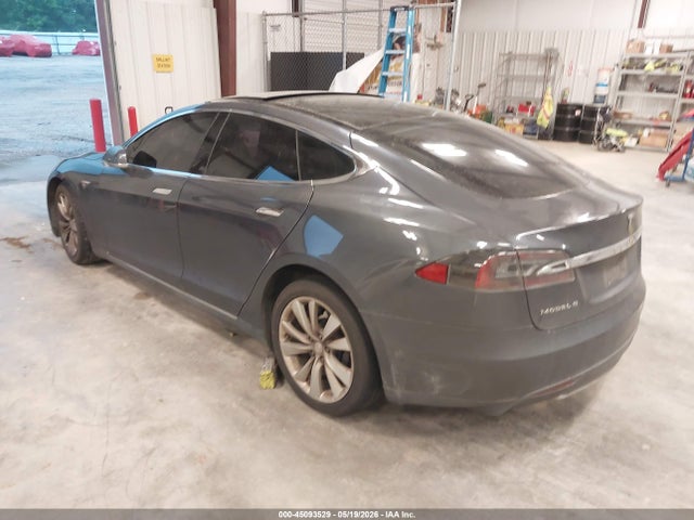 Tesla MODEL S 2016 5YJSA1E29GF123667 Image 3
