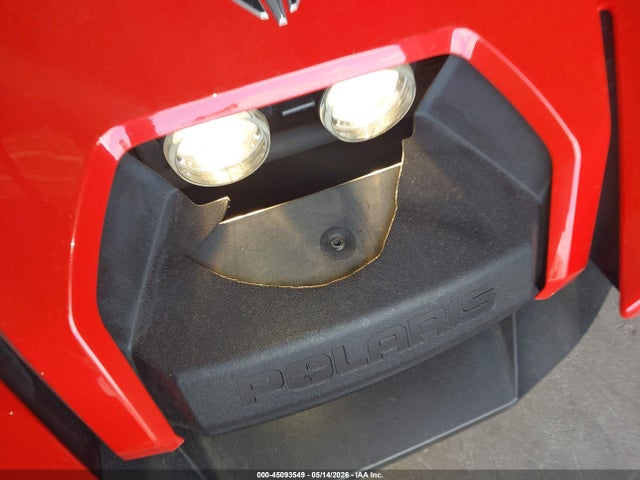 2015 Polaris Slingshot Sl მანქანა იყიდება აუქციონზე, vin: 57XAAPFA3F5100445, აუქციონის ნომერი: 45093549