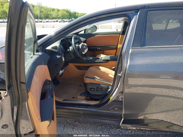 Lexus Rz 450e Luxury 2023 JTJAAAAB3PA016542 Image 18