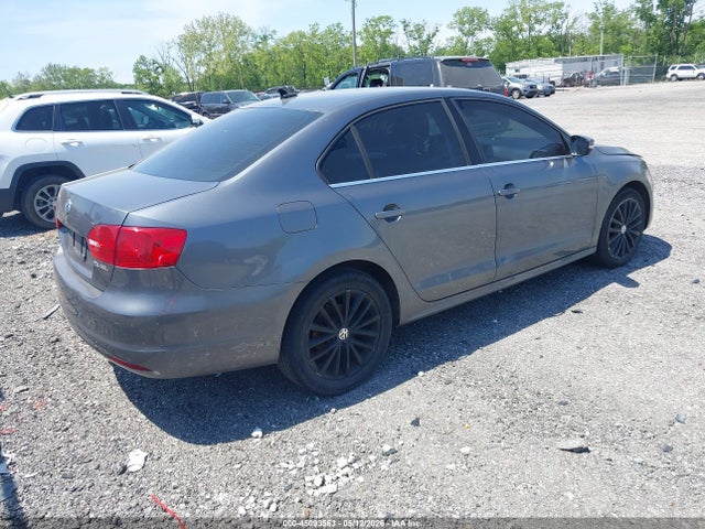 45093563 :رقم المزاد ، 3VWLZ7AJ9BM379533 vin ، 2011 Volkswagen Jetta 2.5l Sel مزاد بيع