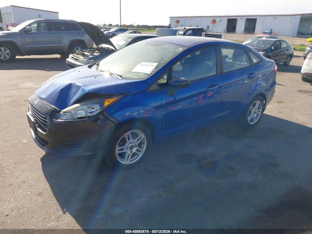 45093578 :رقم المزاد ، 3FADP4BJ9JM114643 vin ، 2018 Ford Fiesta Se مزاد بيع