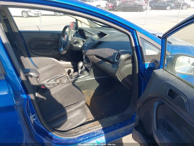 45093578 :رقم المزاد ، 3FADP4BJ9JM114643 vin ، 2018 Ford Fiesta Se مزاد بيع