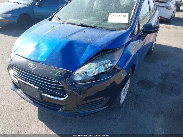 45093578 :رقم المزاد ، 3FADP4BJ9JM114643 vin ، 2018 Ford Fiesta Se مزاد بيع