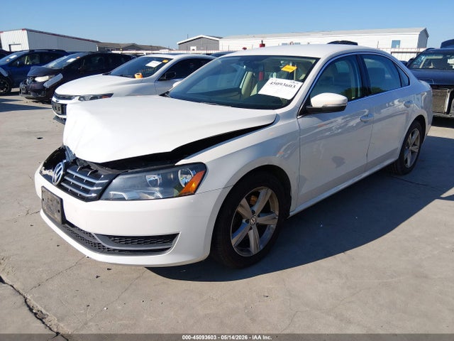 45093603 :رقم المزاد ، 1VWBV7A31FC092381 vin ، 2015 Volkswagen Passat 2.0l Tdi Se مزاد بيع