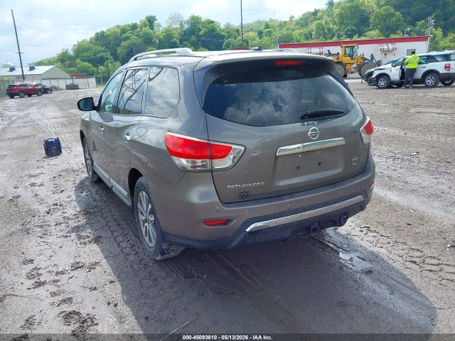 45093610 :رقم المزاد ، 5N1AR2MM6DC605501 vin ، 2013 Nissan Pathfinder Sl مزاد بيع