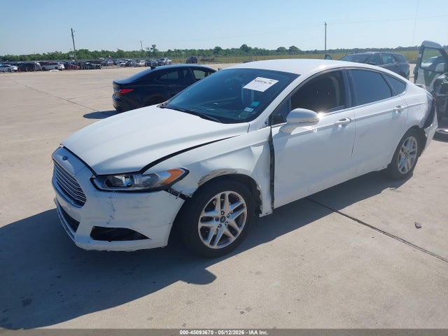 3FA6P0H78GR365615 Ford FUSION SE