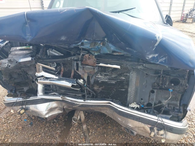 45093708 :رقم المزاد ، 1GNEC13R1XJ559212 vin ، 1999 Chevrolet Tahoe Ls مزاد بيع