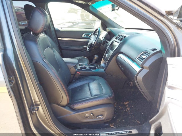1FM5K8GT8GGC59881 Ford EXPLORER SPORT