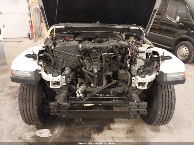 Продаж на аукціоні авто 2018 Jeep Wrangler Unlimited Sahara 4x4, vin: 1C4HJXEG3JW141349, номер лоту: 45093765
