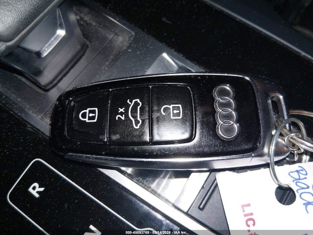 45093769 :رقم المزاد ، WA1LXAF73MD010534 vin ، 2021 Audi Q7 Premium Plus 55 Tfsi Quattro Tiptronic مزاد بيع
