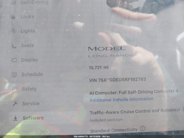 Tesla Model Y 2024 7SAYGDED5RF192793 Image 7
