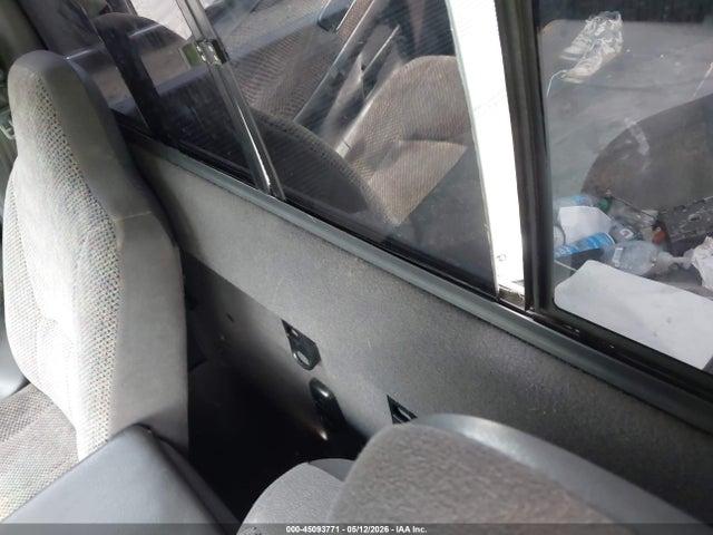 Продажа на аукционе авто 2000 Dodge Ram 1500 St, vin: 1B7HC16Z5YS568735, номер лота: 45093771