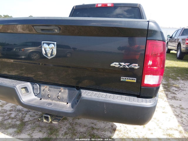 45093810 :رقم المزاد ، 1C6RR7KG2GS339851 vin ، 2016 Ram 1500 Tradesman مزاد بيع